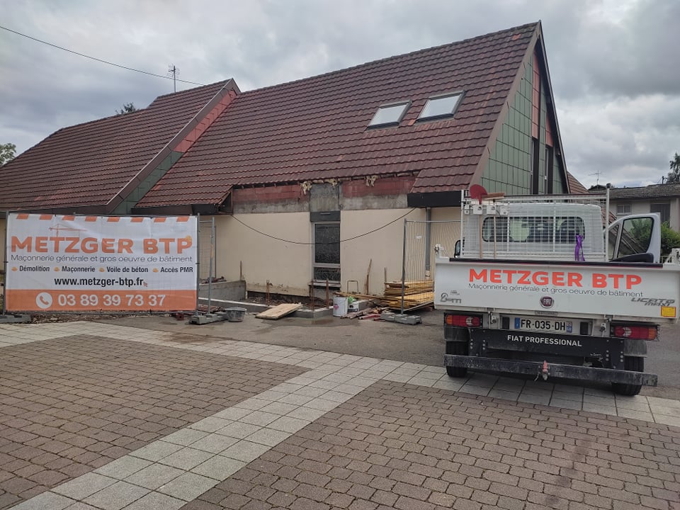 Réhabilitation de l&#8217;école maternelle et construction d&#8217;un préau à SENTHEIM Mulhouse